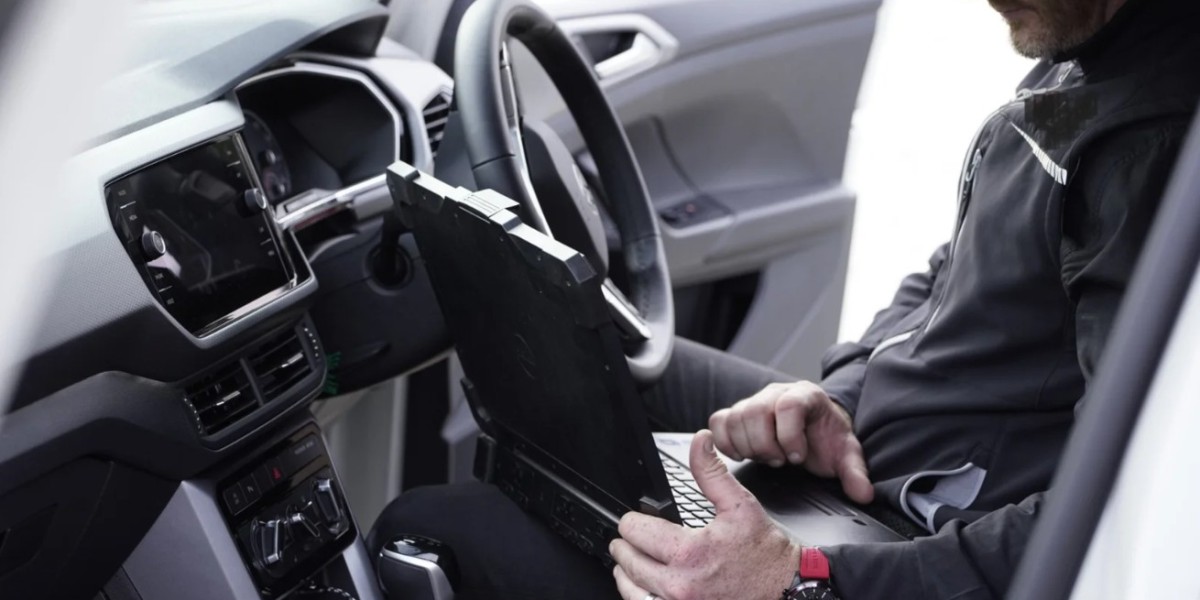 The Reason Car Locksmith Is The Most-Wanted Item In 2023