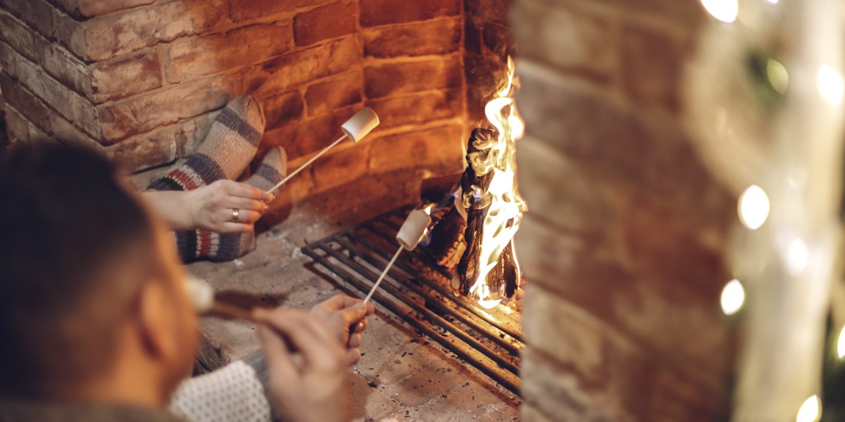 The 9 Things Your Parents Taught You About Free Standing Electric Fireplace